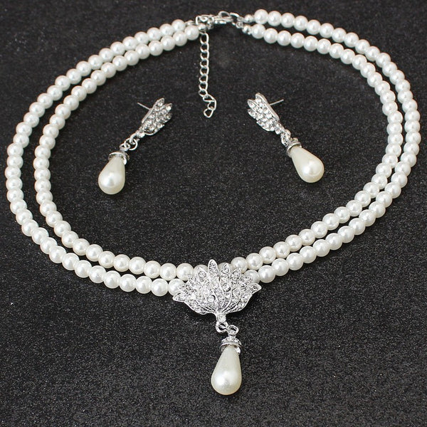 Pearl Crystal With Short Collarbone Neck Necklace Earrings Set